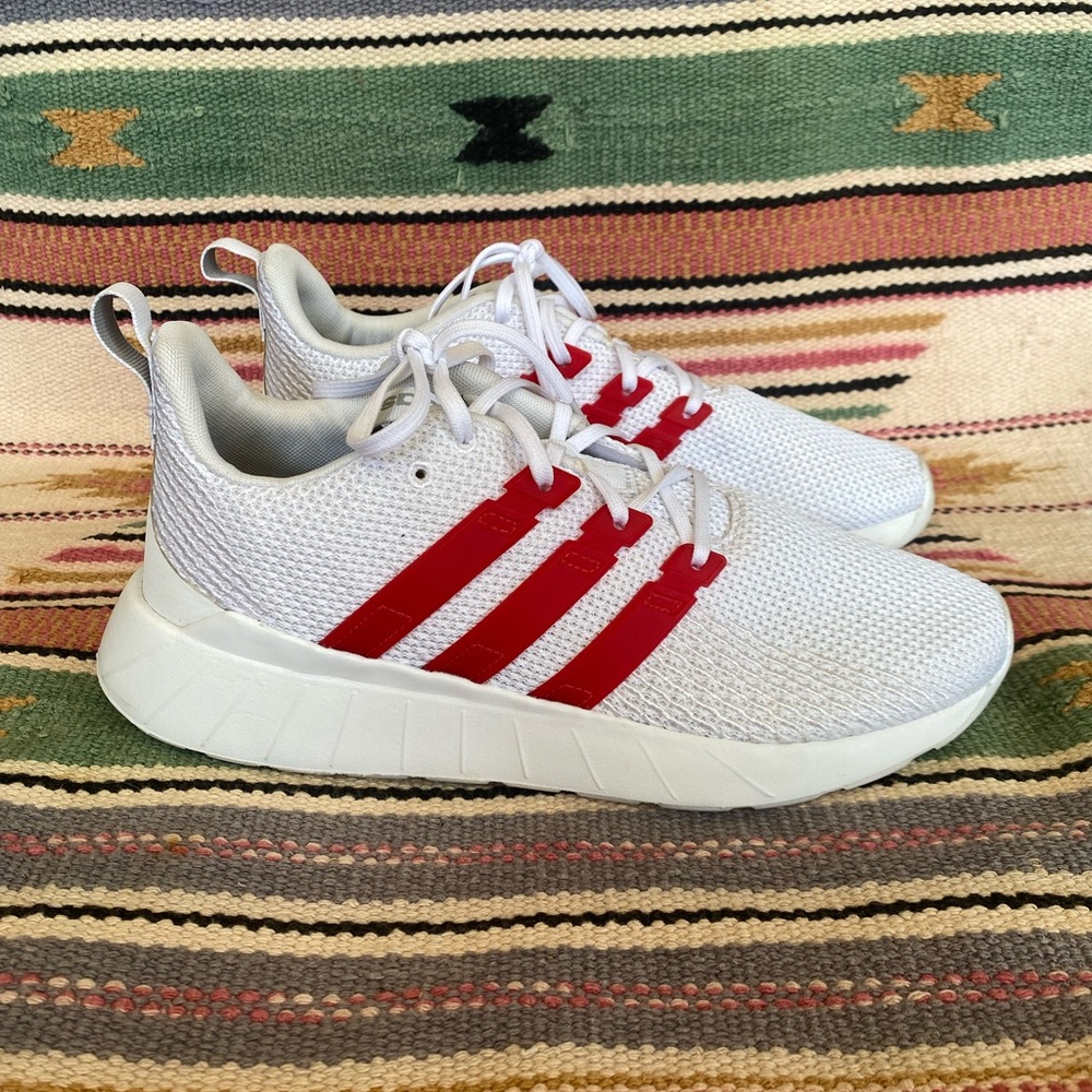 Adidas cloud foam sneakers M7.5 W9